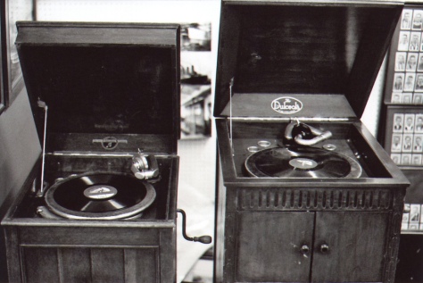 Jacob's Antiques by Walt Jabsco