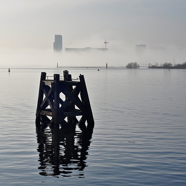 More of the crazy fog from earlier this week #cardiff #bay #fog (photo: @dougjnicholls)