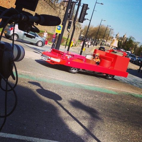 970514_598743783566197_6311624185484976683_n