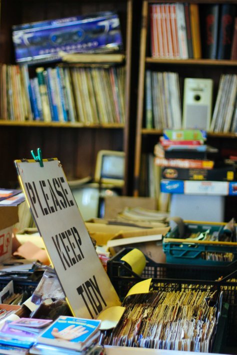 rose-street-flea-market-philip-jenkins07